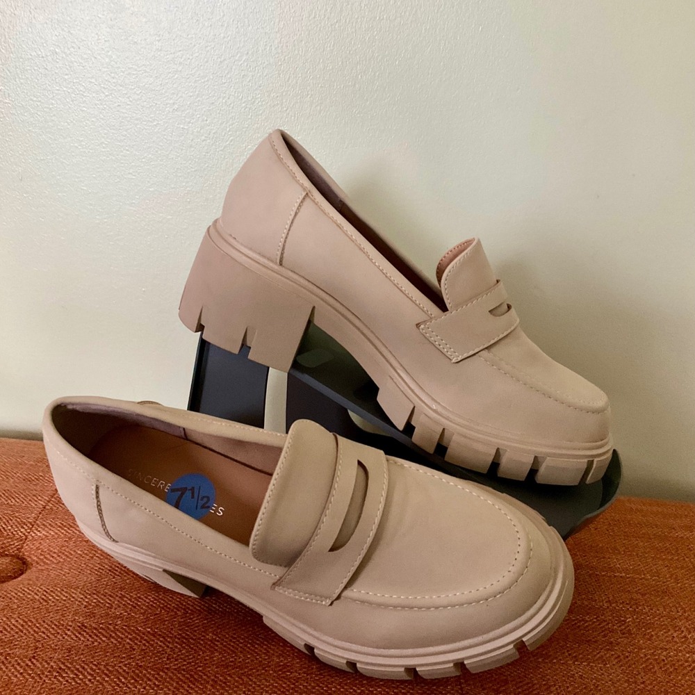 NWOT‎ Sincerely Jules Shoes Beige Chunky Platform Penny Loafers Block Heel 7.5 - Picture 3 of 14